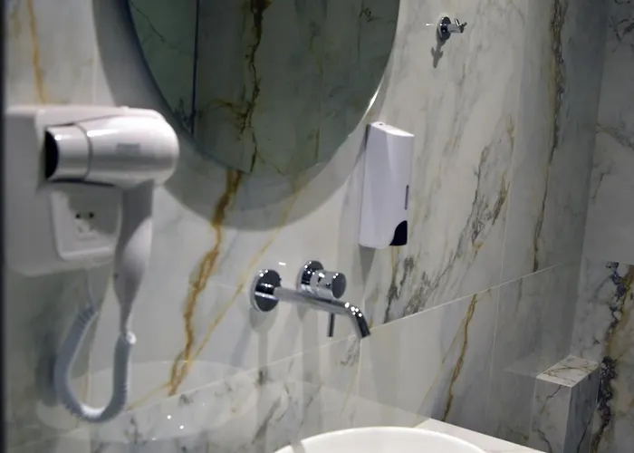 Casa Enetiko Hotel *