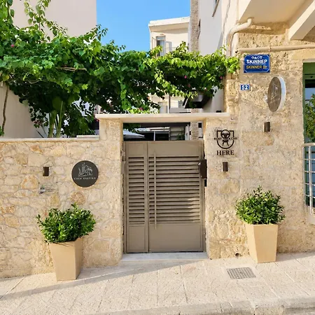 Casa Enetiko *