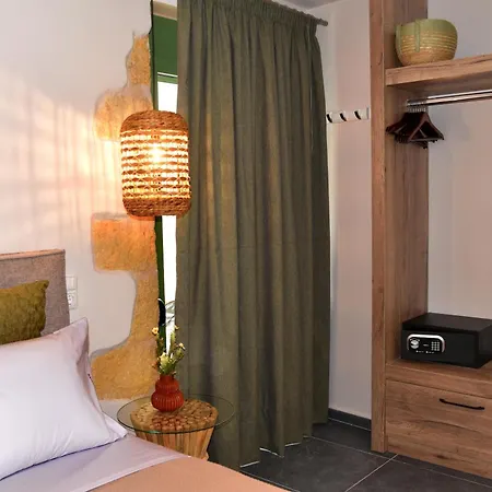 Casa Enetiko Hotel