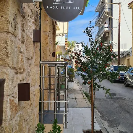 Hotel Casa Enetiko *